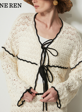 REINEREN设计师任茜2025夏季度假风镂空系带撞边针织上衣