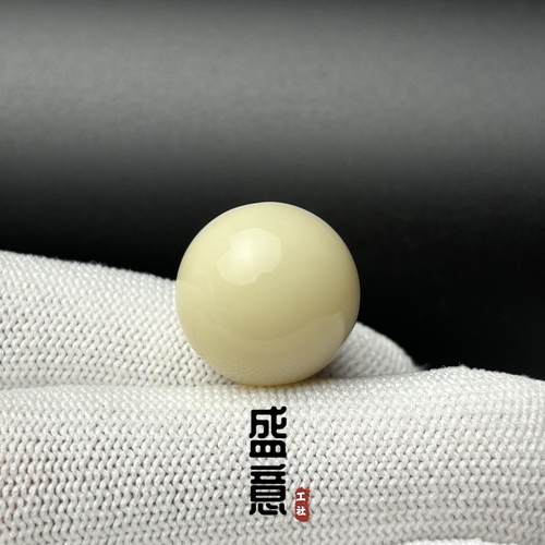 雪巴琉璃高瓷象牙白圆珠顶珠腰珠星月金刚猴头绿松南红蜜蜡配珠