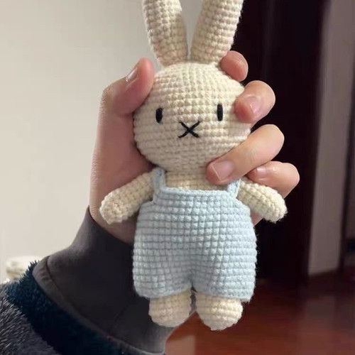 米菲小兔子玩偶钥匙挂扣娃娃公仔送女朋友礼物材料包毛线编织diy