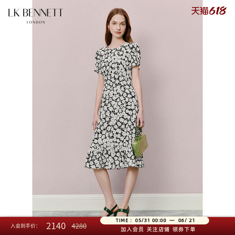LK BENNETT黑色连衣裙夏新款圆领泡泡袖收腰显瘦荷叶边裙摆