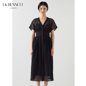 LK BENNETT黑色镂空蕾丝连衣裙女夏新款v领法式收腰长裙高级感