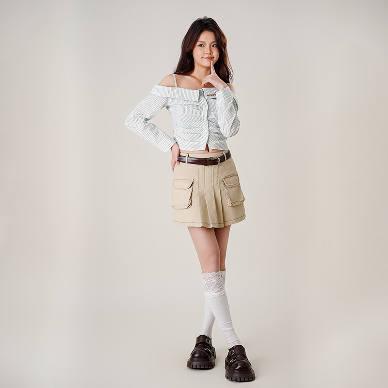 【25年夏季】MYMIX设计感小众一字领短款格纹衬衫甜酷短袖衬衣女图片