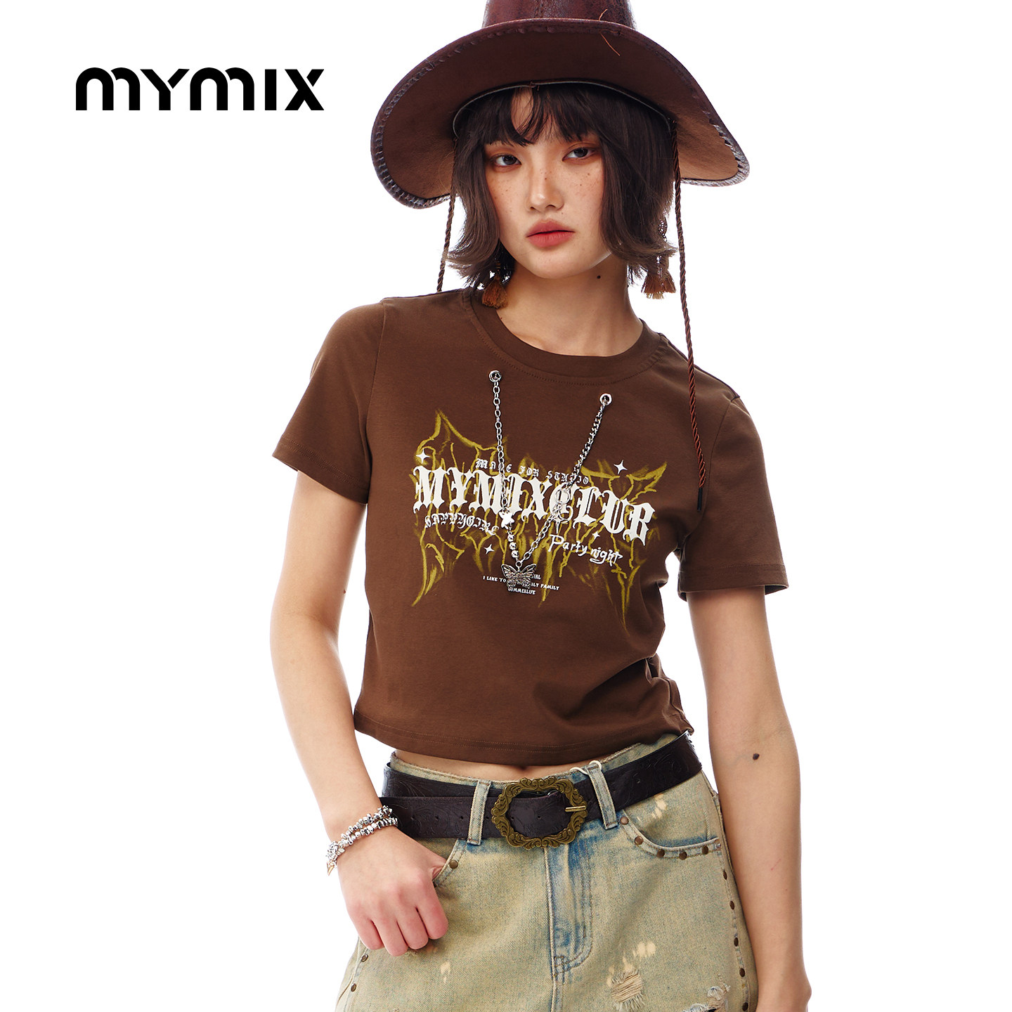 MYMIX夏季字母印花短款女T恤图片