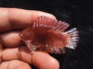 晶山角商城天然钛晶金发晶小鱼吊坠 高56×38×10mm22.8g