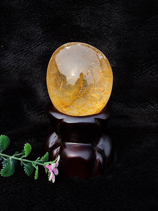 晶山角天然黄焦花白水晶景石 白水晶柱 摆件 120*60*mm