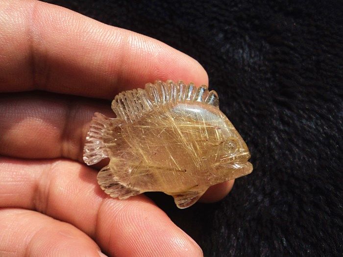 晶山角商城天然钛晶金发晶小鱼吊坠 高43×32×12mm19.3g,饰品/流行首饰/时尚饰品新,颈饰,淘宝优惠券,粉丝福利购,淘宝优惠卷