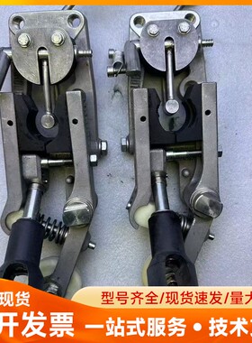 AROL西得乐CANBOT灌装机翻转冲洗夹具，瓶口胶块有的破