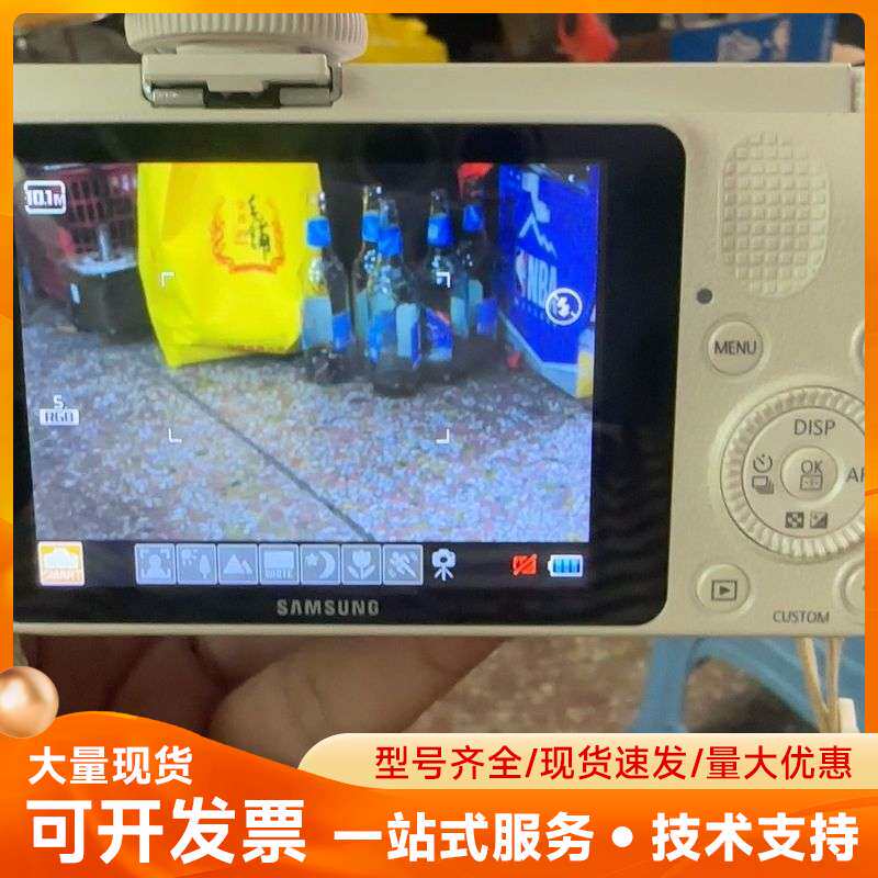 三星NX1000微单套机,奶白色,外观保存很好
