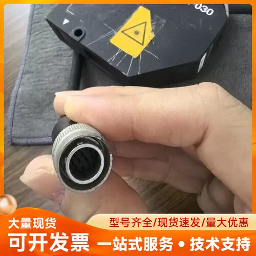 基恩士KEYENCE激光传感器LK-030，二手拆机，实物如