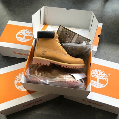 Timberland添柏岚户外休闲防水经典大 黄靴马丁靴宽版10061W