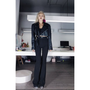 可以搭配腰带钻扣 AOAOMISSSHOP鳌鳌家 前拉链微喇叭