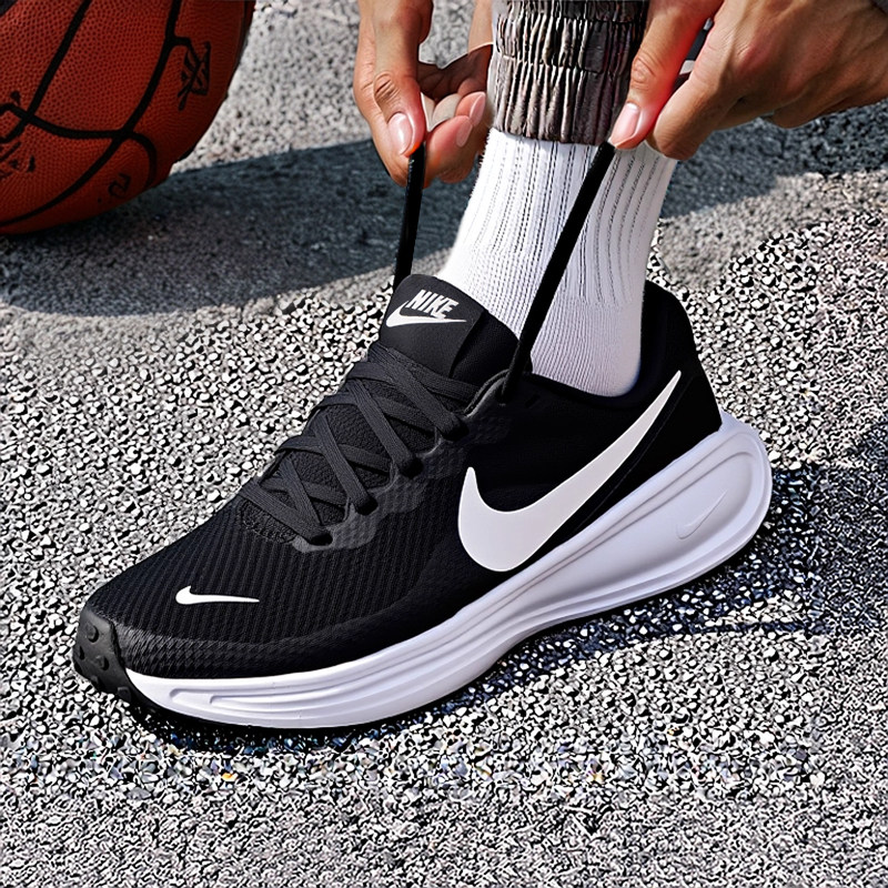 耐克男子黑白网面运动鞋休闲鞋nike正品革命者8透气公路跑步鞋男