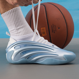 BASKETBALL冰藍(lán)色籃球運(yùn)動鞋 阿迪達(dá)斯簽名款 男新款 高幫球鞋 籃球鞋