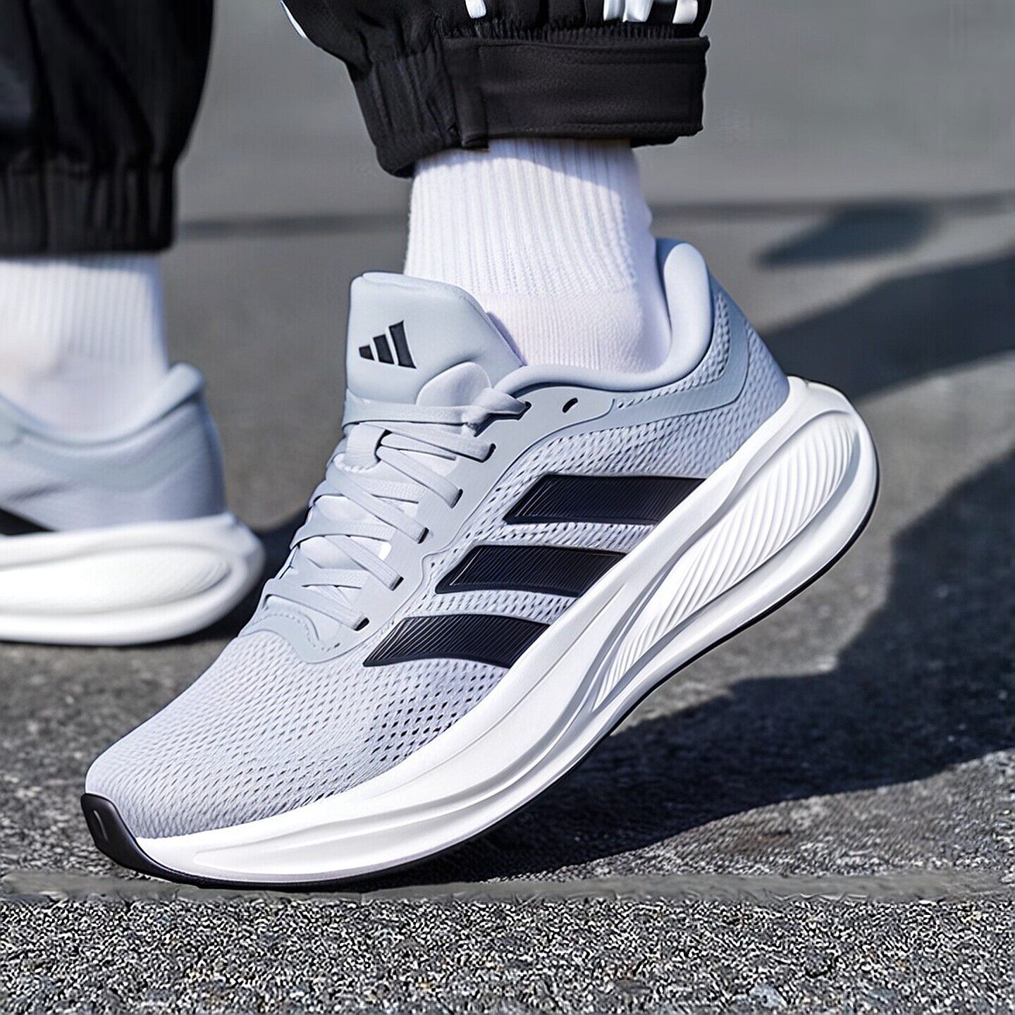 Adidas阿迪达斯官方正品男女鞋2026夏季新款运动鞋减震休闲跑步鞋