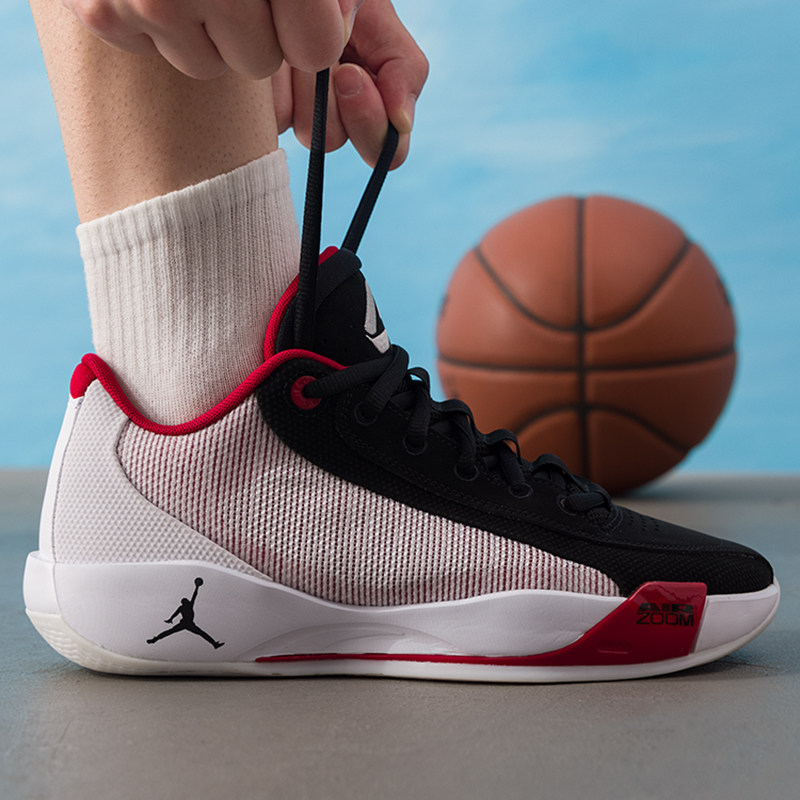 耐克官网男鞋 2025新款JORDAN LUKA .77东契奇运动球鞋缓震篮球鞋,运动鞋new,板鞋,淘宝优惠券,粉丝福利购,淘宝优惠卷