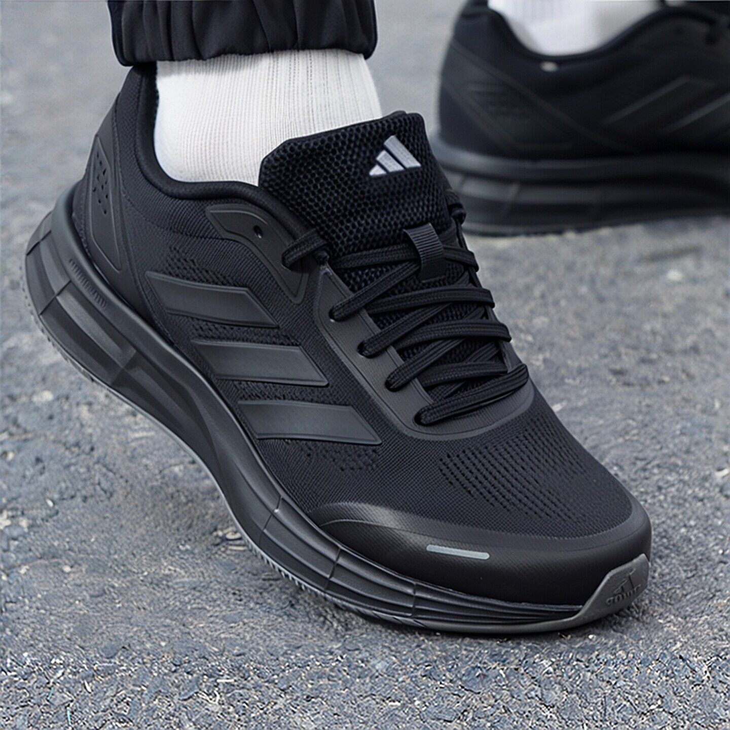 adidas阿迪达斯官方旗店休闲鞋男鞋女鞋新款运动鞋透气缓震跑步