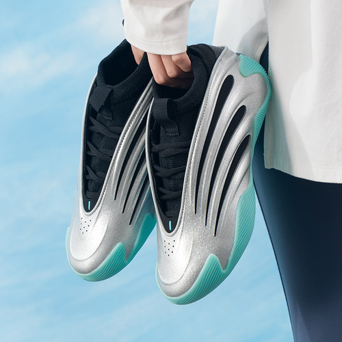 阿迪达斯哈登9代篮球鞋男鞋2025冬季新款轻便球鞋实战训练运动鞋