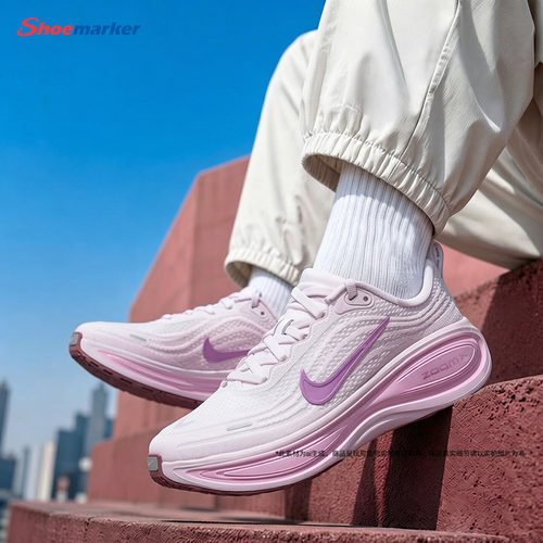 Nike耐克女子迈柔透气轻便跑步鞋
