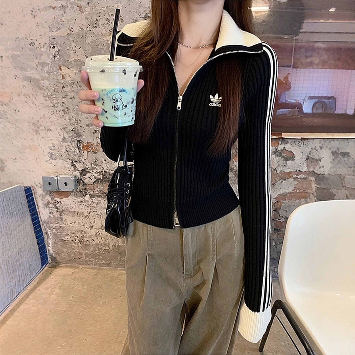 阿迪达斯三叶草官方正品女子休闲夹克秋季新款舒适针织外套KF0718