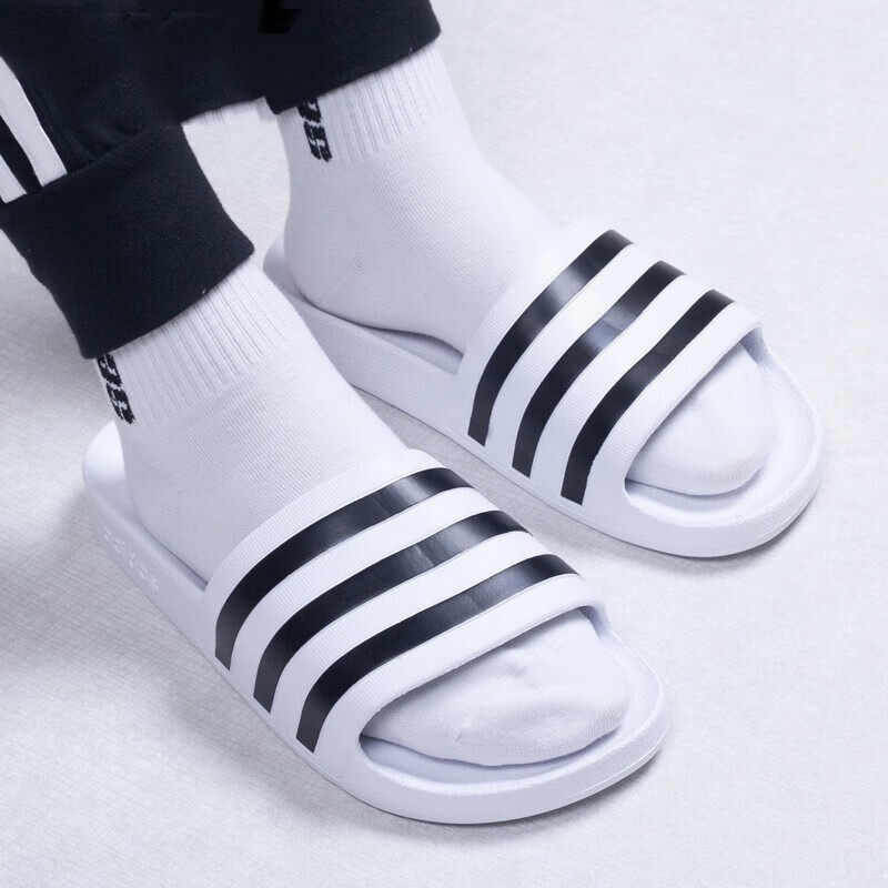 Adidas阿迪达斯官方拖鞋男女通用情侣款透气露趾条纹休闲平底凉拖