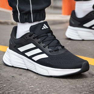 Adidas阿迪达斯男款跑步鞋2026夏季新款男鞋缓震透气慢跑运动鞋