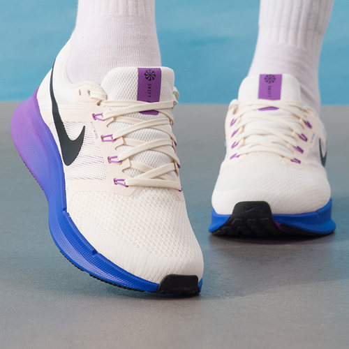 Nike耐克女鞋RUN SWIFT 3休闲鞋2026春季新款户外运动鞋子DR2698