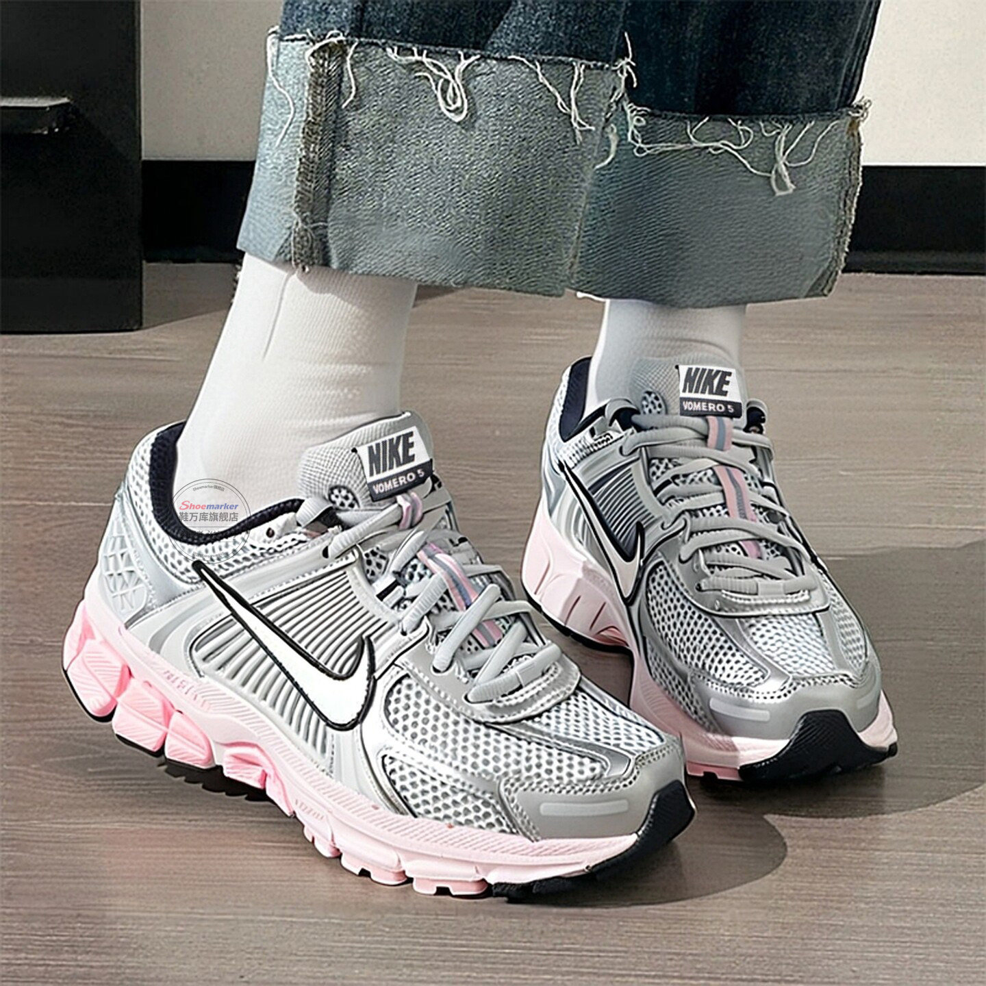 耐克2026新款女鞋复古老爹鞋NIKE ZOOM VOMERO 5时尚运动休闲鞋女