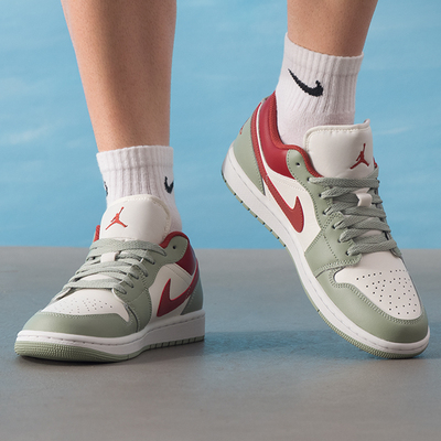 耐克NIKEaj1男鞋篮球鞋25新款低帮运动鞋jordan休闲鞋