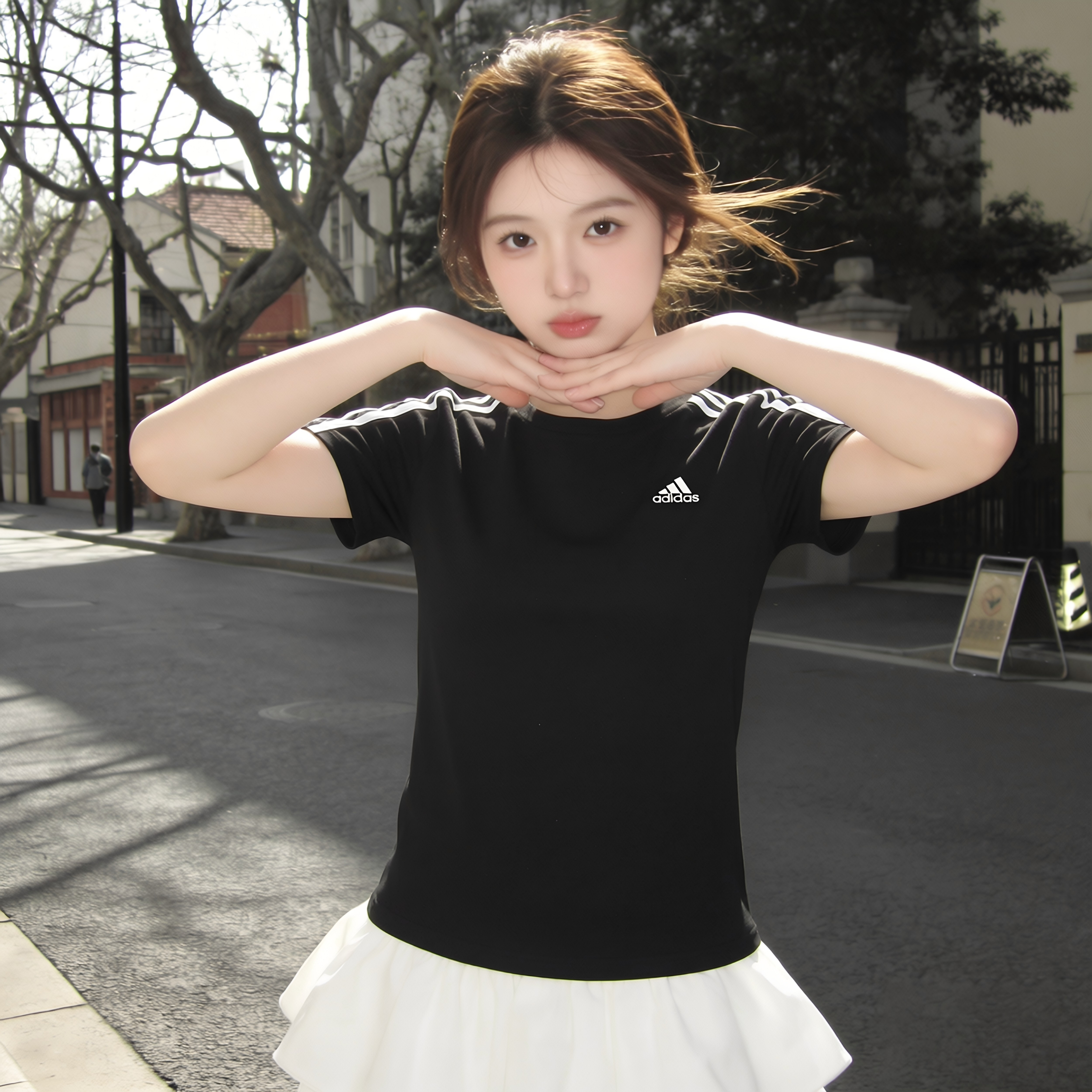 阿迪达斯修身T恤女正品2026夏季新款三条杠半袖Adidas运动短袖