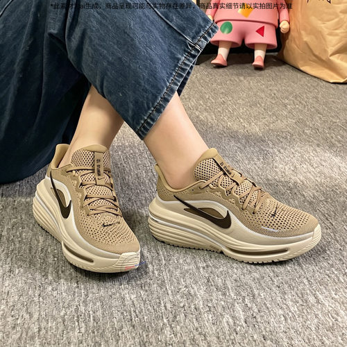 Nike耐克男款透气跑步鞋夏季