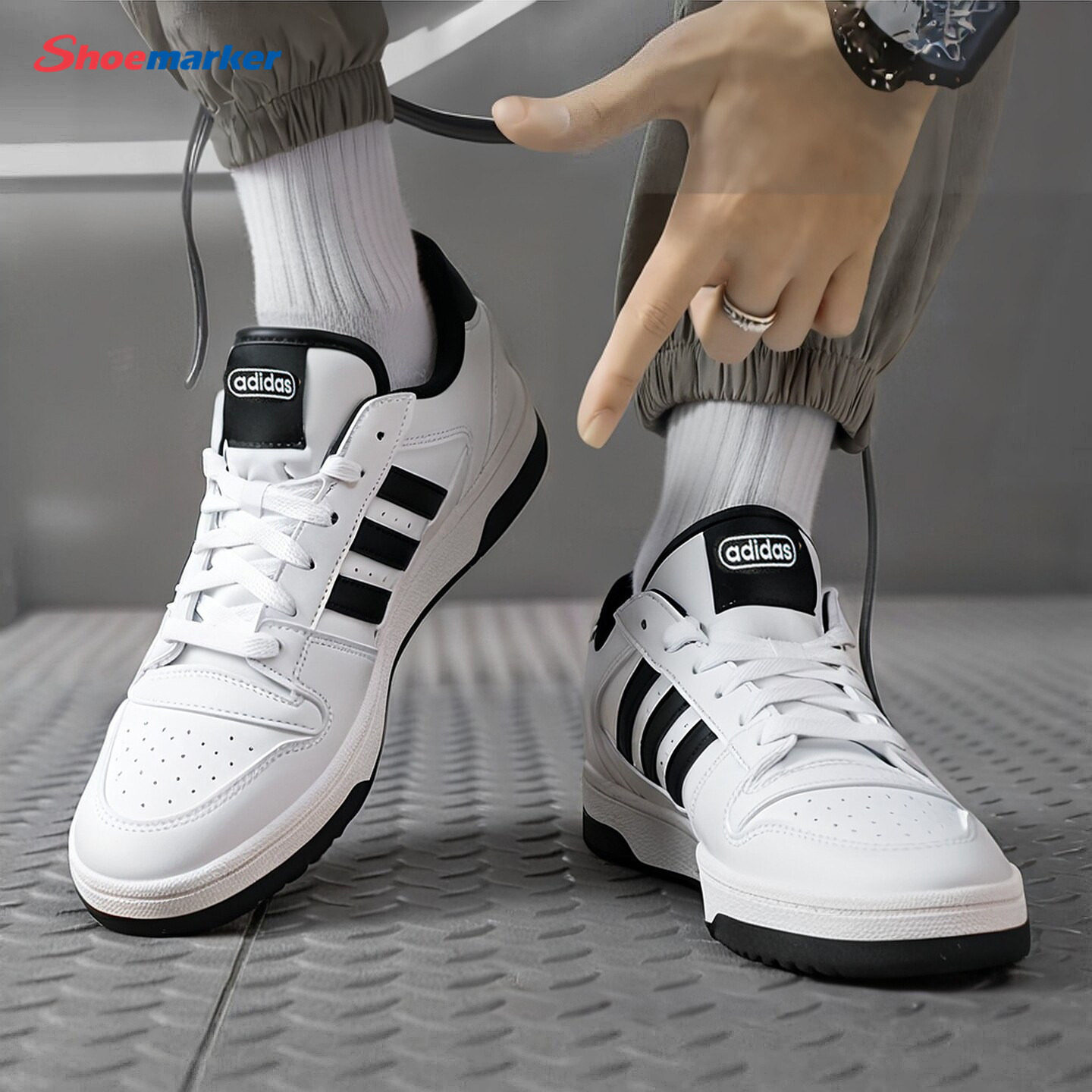 Adidas阿迪达斯官方正品男鞋26春季新款运动鞋黑白篮球鞋轻便板鞋