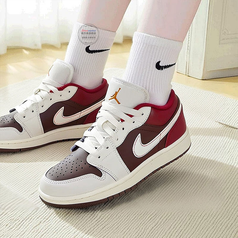 耐克官方女鞋马年26新年款AJ1芝加哥白棕红板鞋篮球鞋IR7600-211,运动鞋new,板鞋,淘宝优惠券,粉丝福利购,淘宝优惠卷