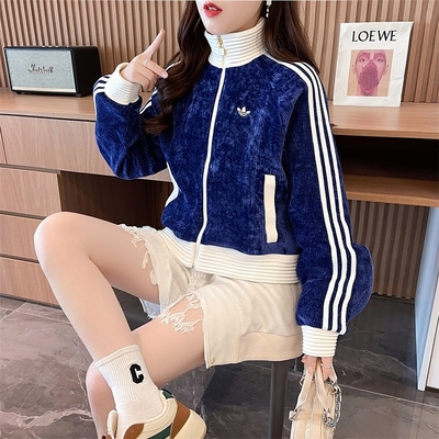 阿迪达斯三叶草官方正品女子休闲夹克秋季新款舒适针织外套JN0724