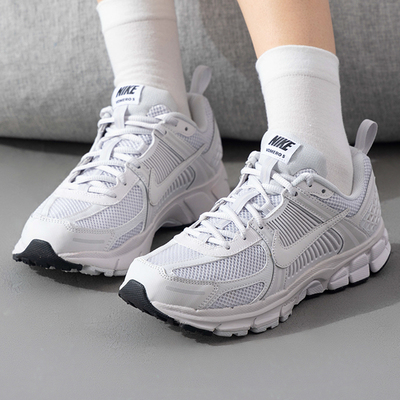 NIKE耐克女鞋夏季新款轻便跑步鞋网面老爹鞋休闲运动鞋大童慢跑鞋