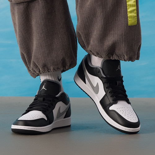 耐克NIKE男鞋 春秋款新品aj1篮球鞋轻便运动鞋时尚耐磨板鞋男休闲