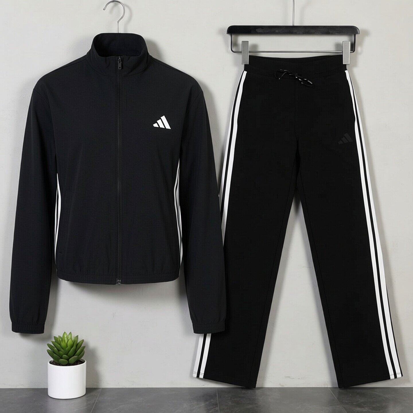 阿迪达斯正品女子运动套装运动休闲两件套adidas三条纹外套长裤