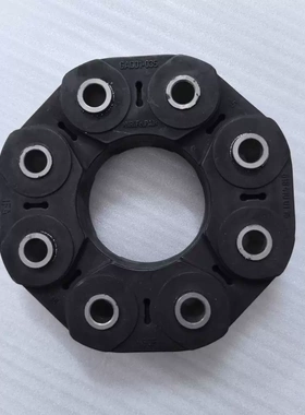 福建奔驰新威霆W447传动轴接盘V250V260V300 胶饼VITO吊胶胶盘