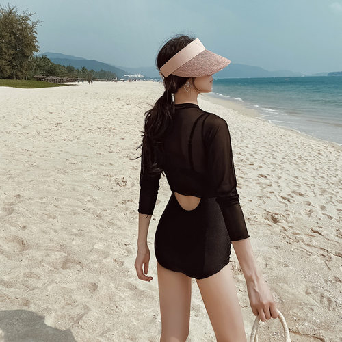 连体泳衣女ins风保守显瘦遮肚性感韩国新款罩衫两件套泡温泉泳装