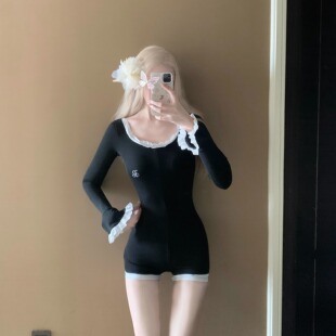 AYSTUDIO法式 保守小胸聚拢显瘦温泉度假 复古纯欲风连体泳衣女长袖