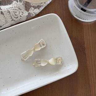 精致猫眼石蝴蝶结发夹气质高级感侧边夹发卡高颜值刘海夹一字压夹