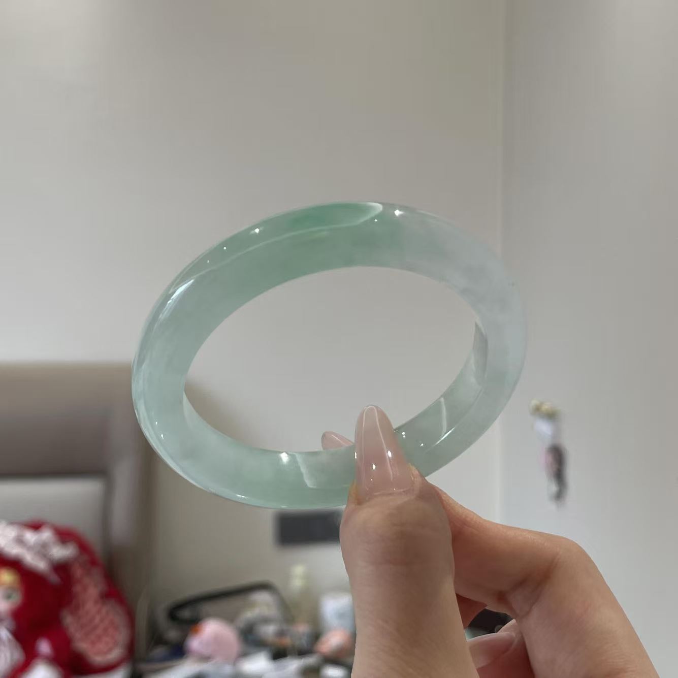 玉长情【苔痕映璧】缅甸翡翠玉石女款冰种浅绿飘花正品玉手镯处理