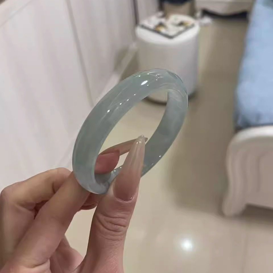 玉长情缅甸翡翠女款正品油青冰种玉翡翠官方旗舰店高端手镯子处理
