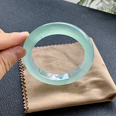 玉长情高端冰种翡翠手镯油青真玉手镯飘花浅绿女款缅甸平安镯处理