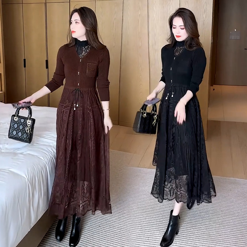 秋冬季长袖连衣裙女2026新款中长款收腰显瘦蕾丝拼接内搭针织裙子