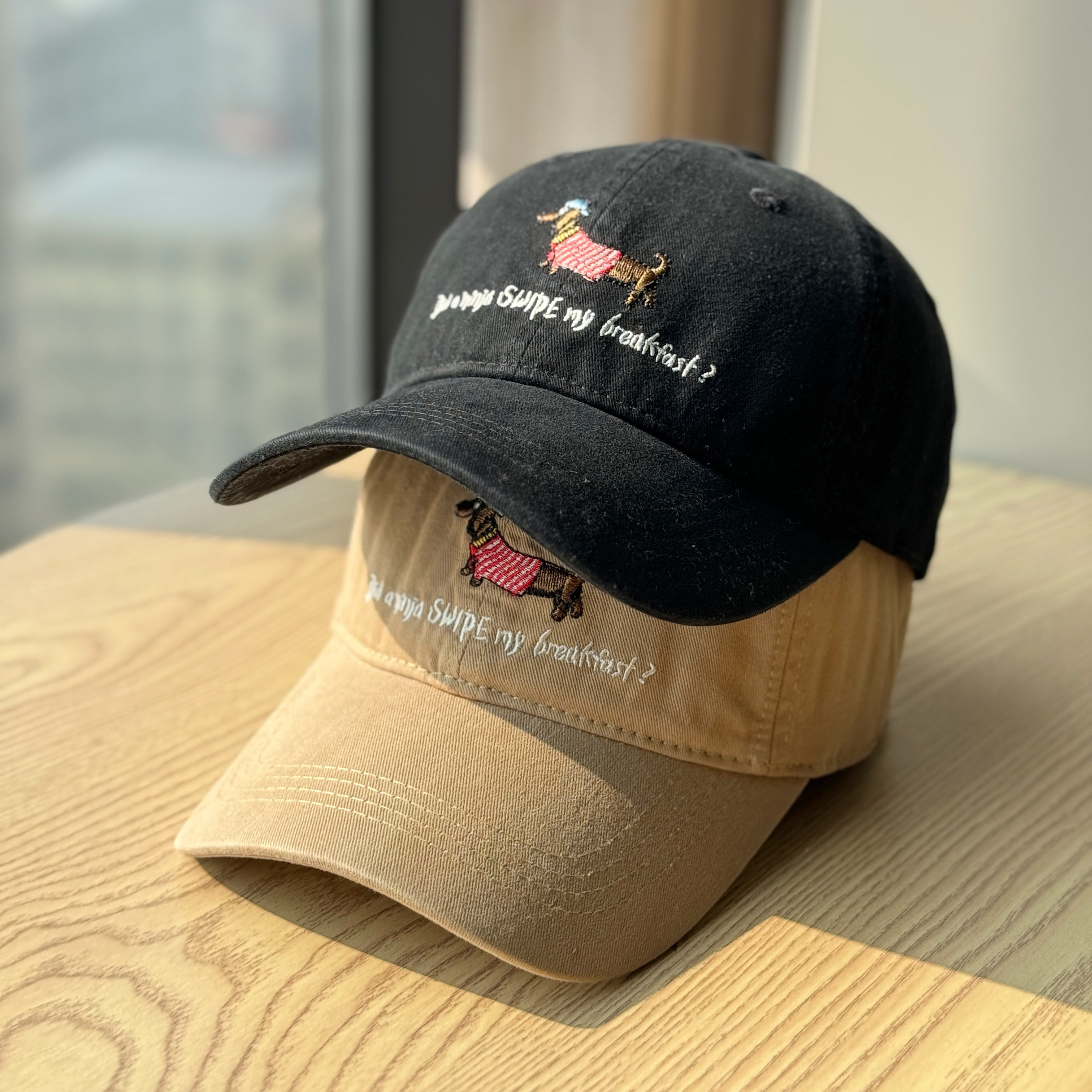 韩版帽子女卡通腊肠狗刺绣软顶棒球帽百搭显脸小鸭舌帽大头围遮阳