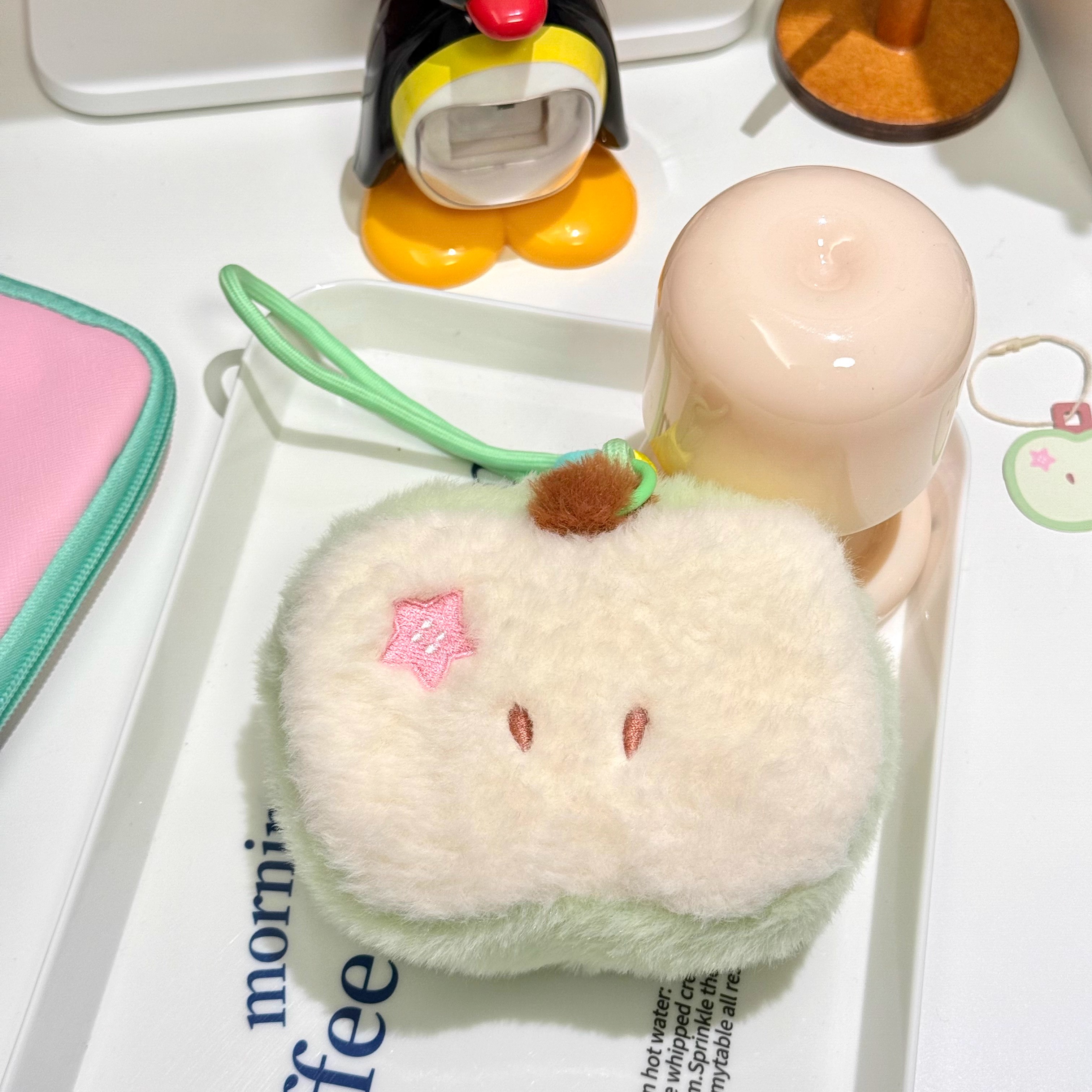 原创青苹果卡通毛绒零钱包杂物收纳包耳机包口红钥匙刺绣小卡包