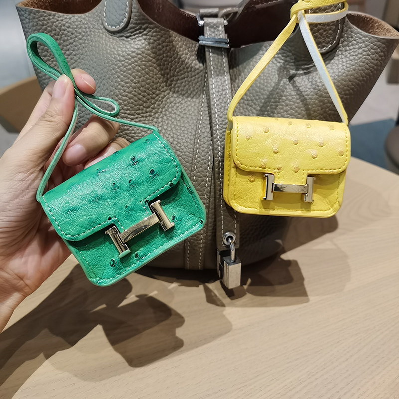 H家康康包挂件鸵鸟纹迷你H扣小方包耳机包车钥匙包女士包包挂饰