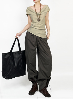 解余 JIEYU  一字肩荡领无袖上衣