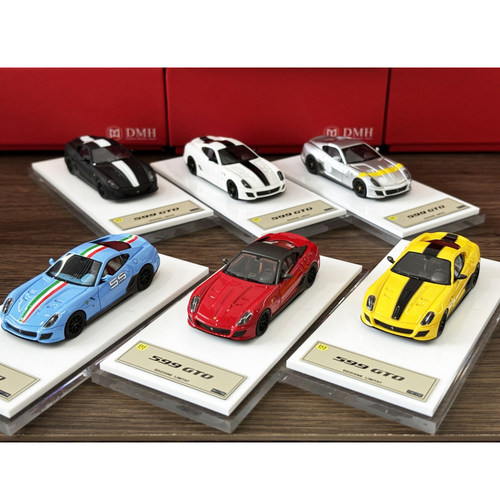 DMH 1:64 法拉利 599GTO 高端树脂仿真汽车模型