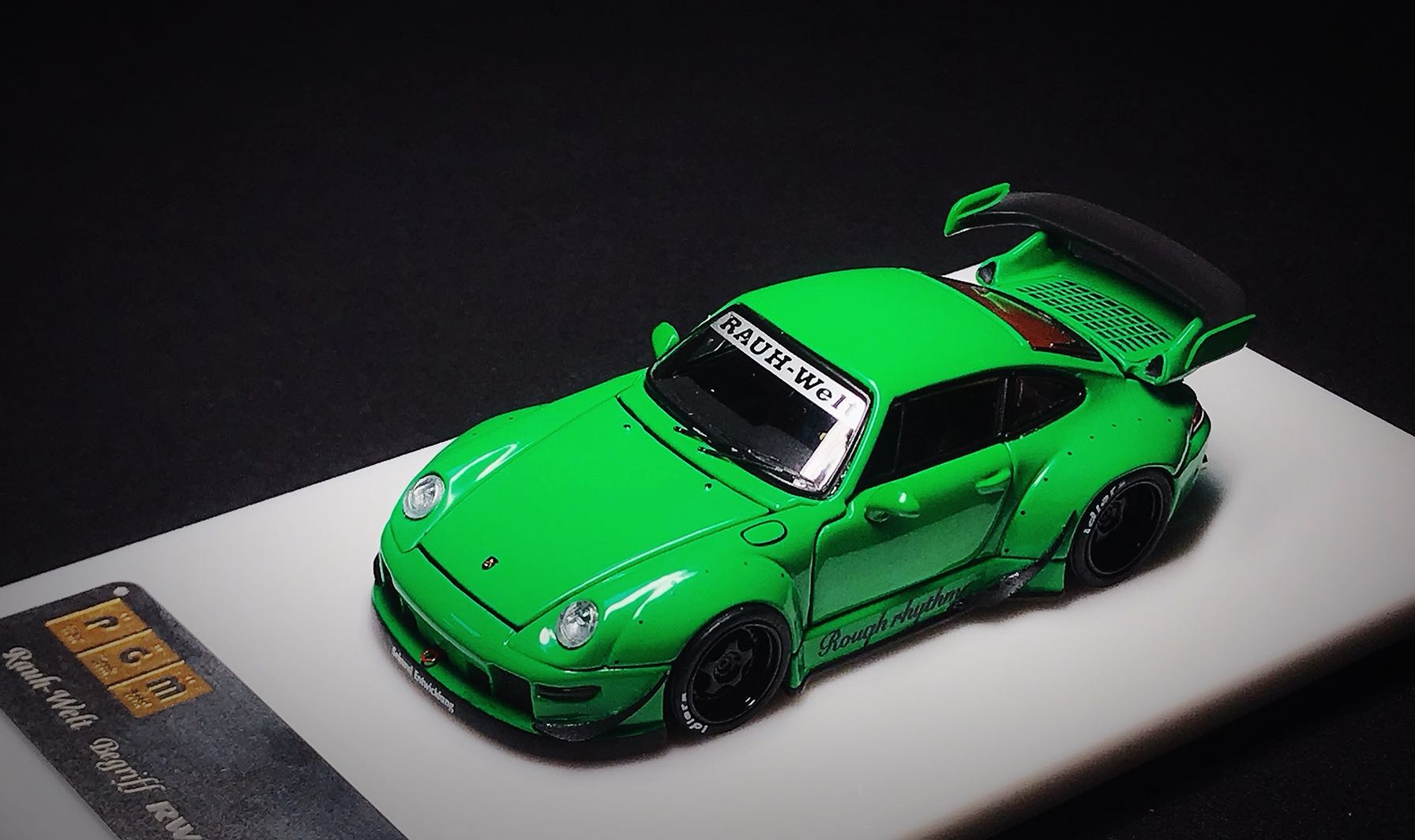 PGM 1:64保时捷 RWB993绿色合金全开仿真汽车模型